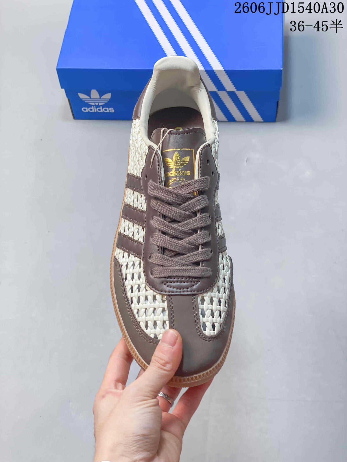 Adidas Originals Samba Vegan OG Low-Top Sneakers