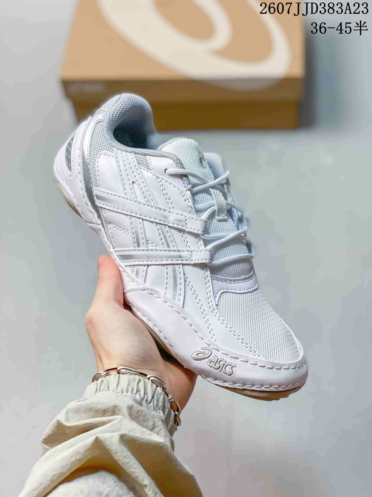 ASICS Hypersync Low-Top Sneakers in White