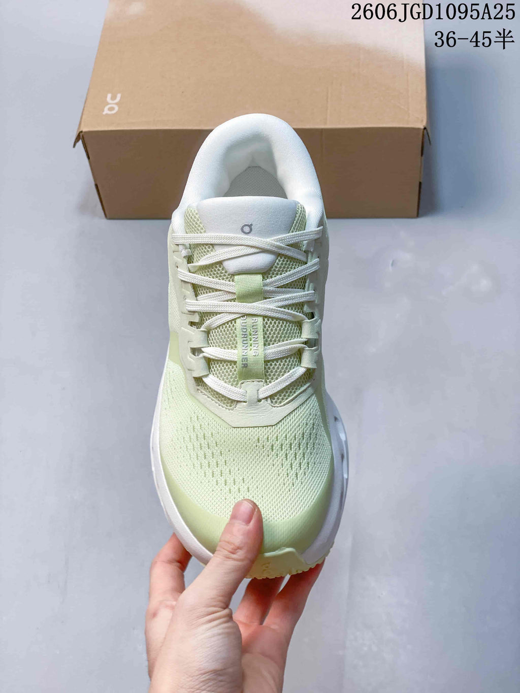 On Cloudrunner 3 Knit Sneakers Pale Green White 2606TGD1095A25