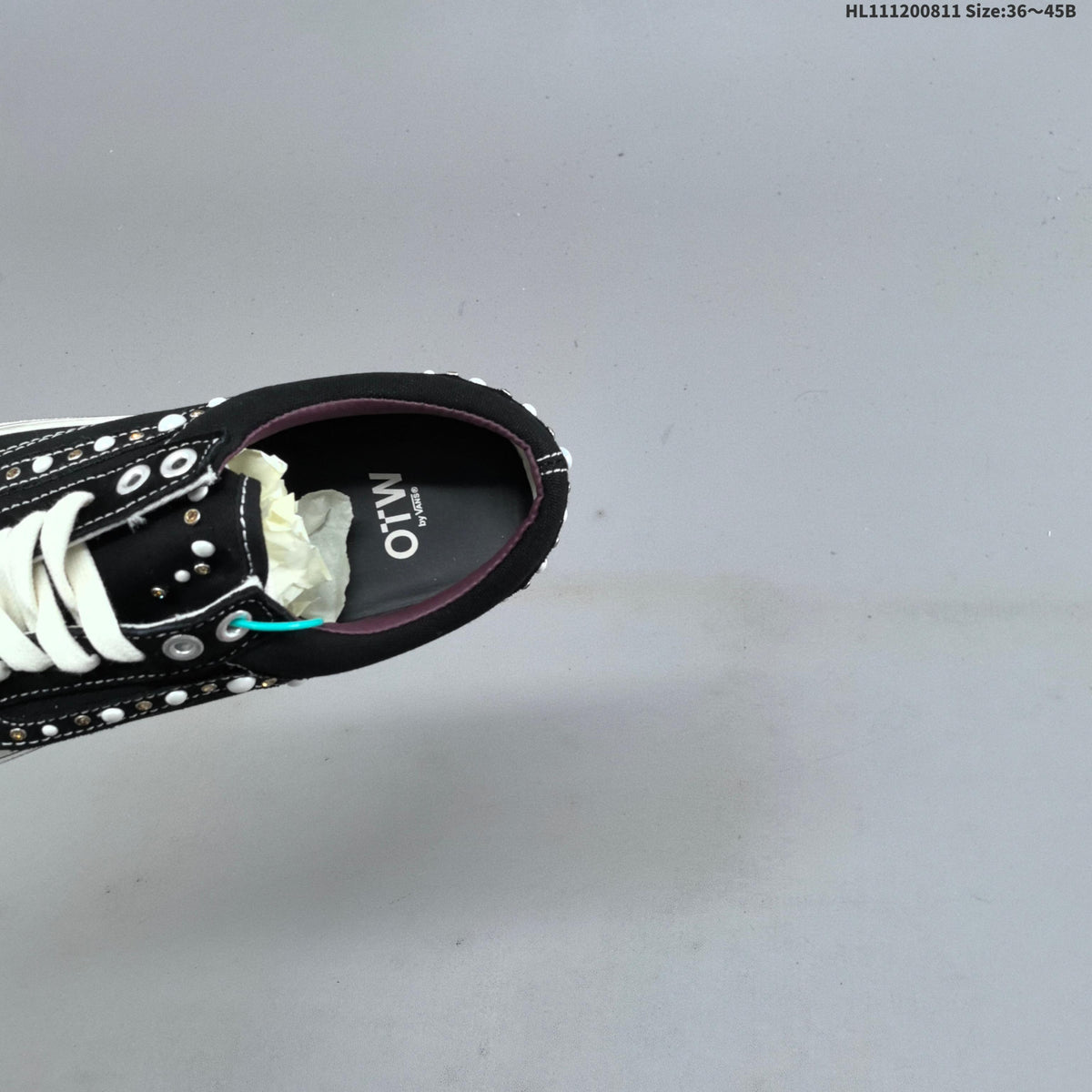 Vans Old Skool Platform Low-Top Sneakers, Black and White