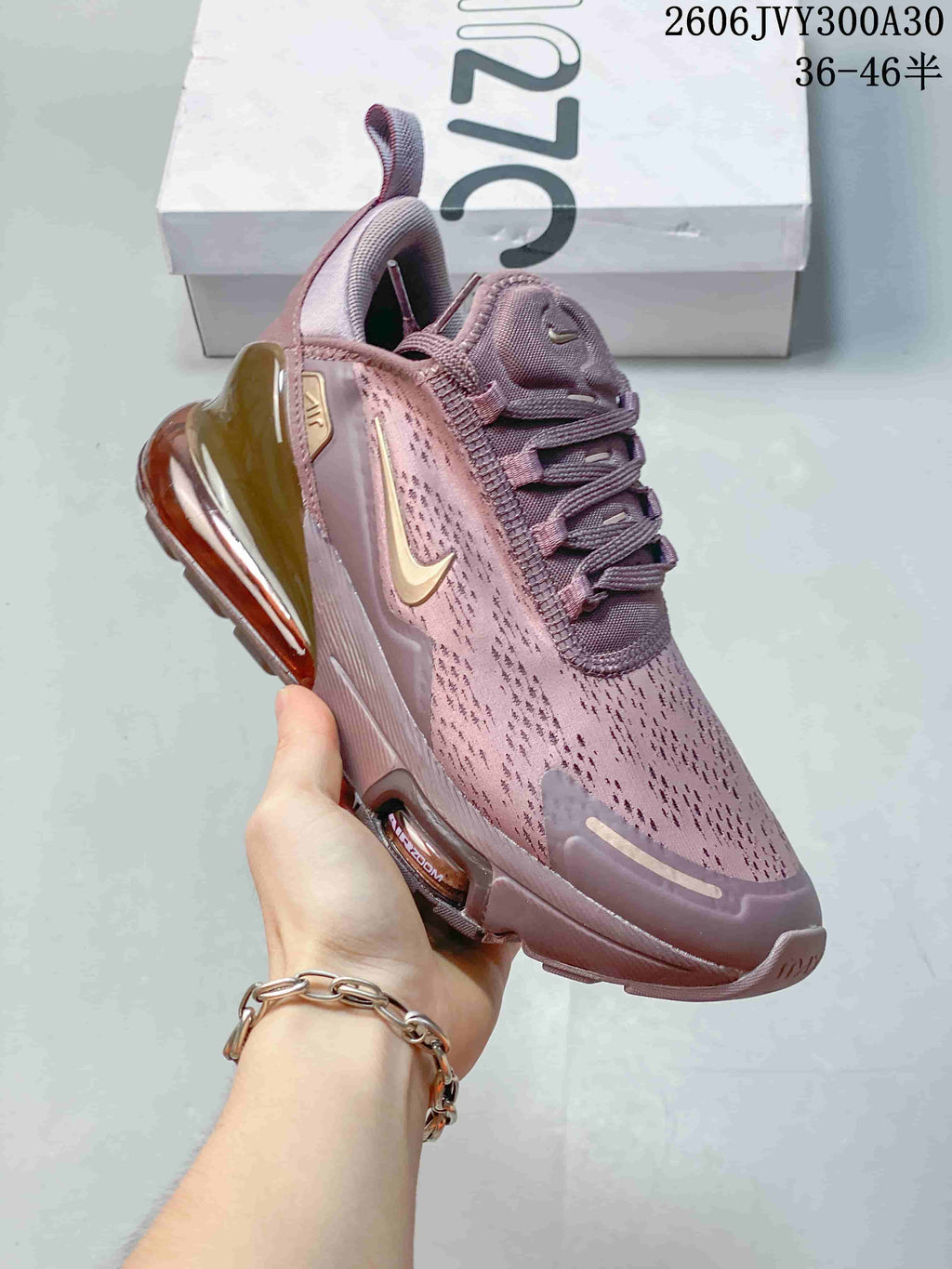 Nike Air Max 270 Sneakers in Mauve, Style 612390OWE