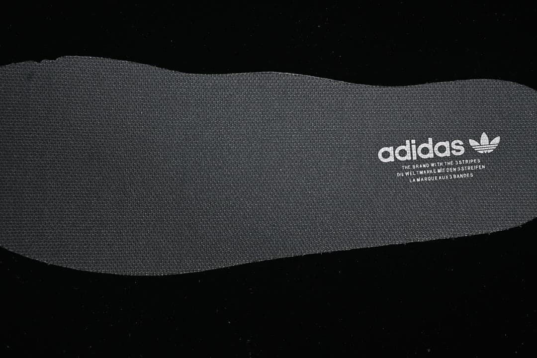 adidas Tokyo Decon W JQ3024 Silver Sneakers