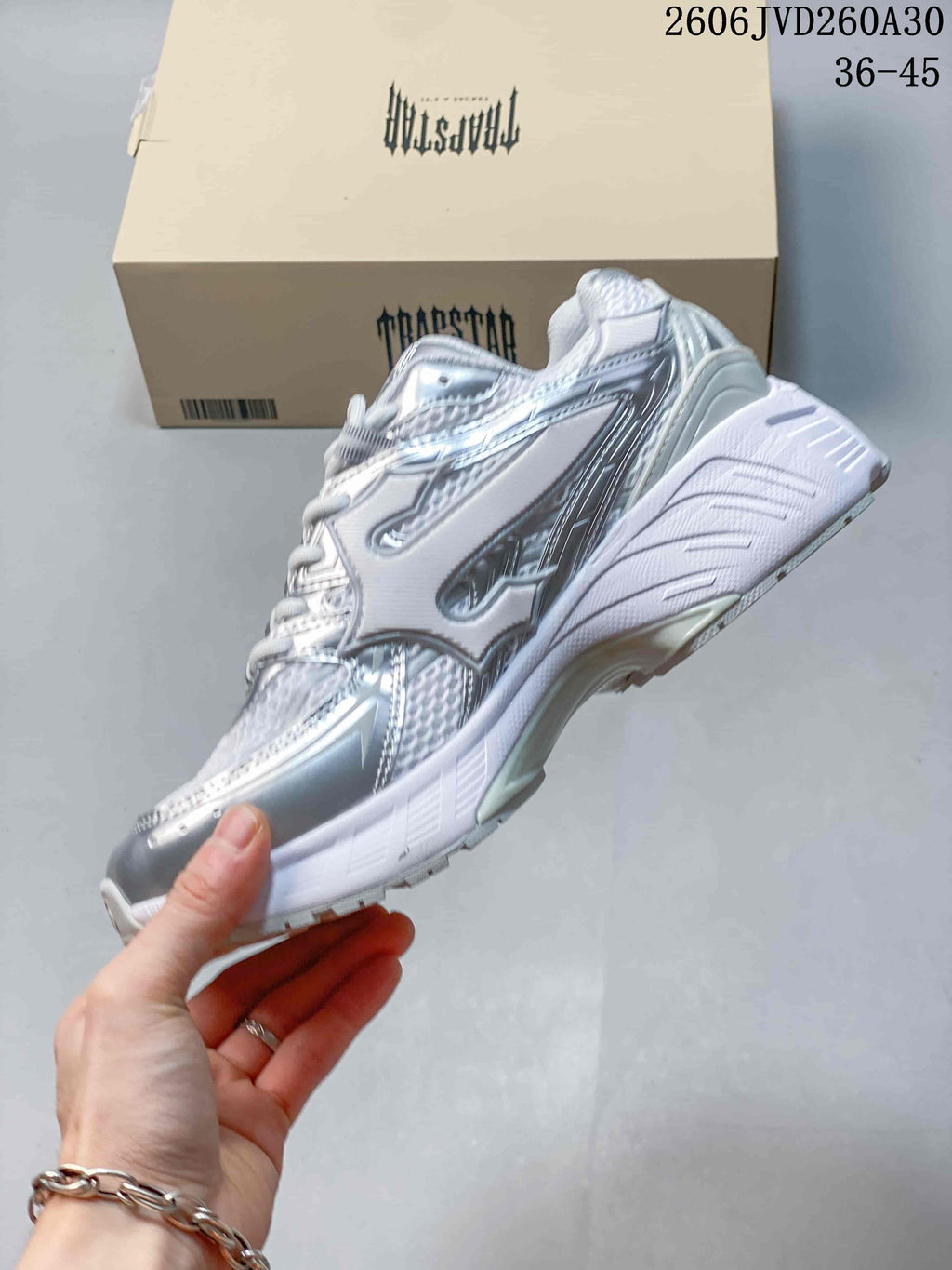 Trispeed 3000 Trainer Silver Chunky Sneakers 06JVD260A30