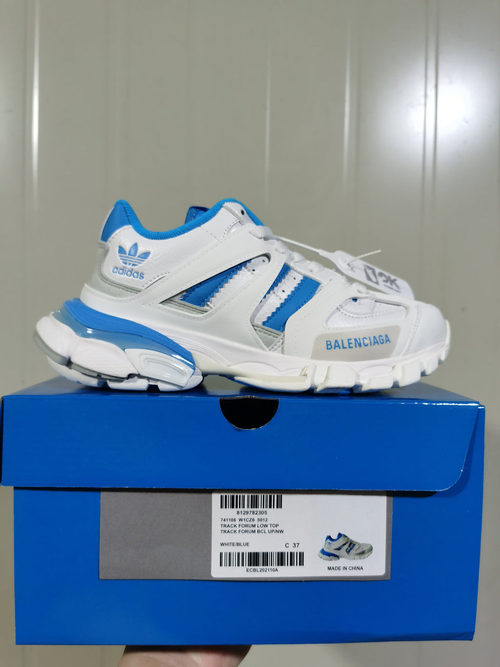 adidas Track Forum Low Top Sneakers White Blue 5012