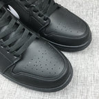 Air Jordan 1 Mid Black White Sneakers 554724-049