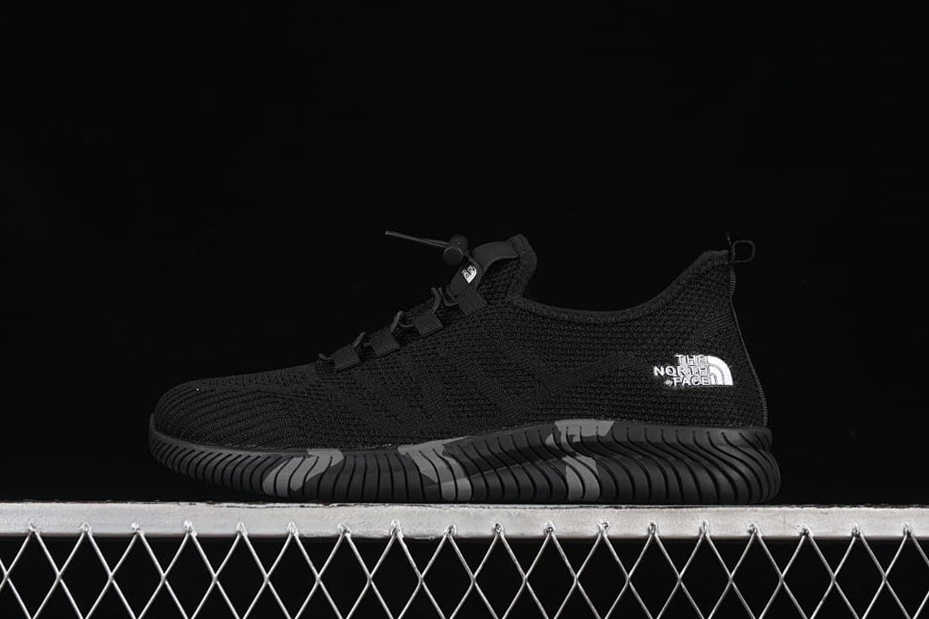 The North Face 8912 Black Casual Outdoor Sneakers