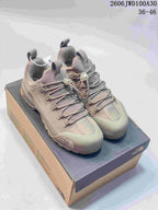 The North Face Glenclyffe Low-Top Hiking Shoes, Taupe