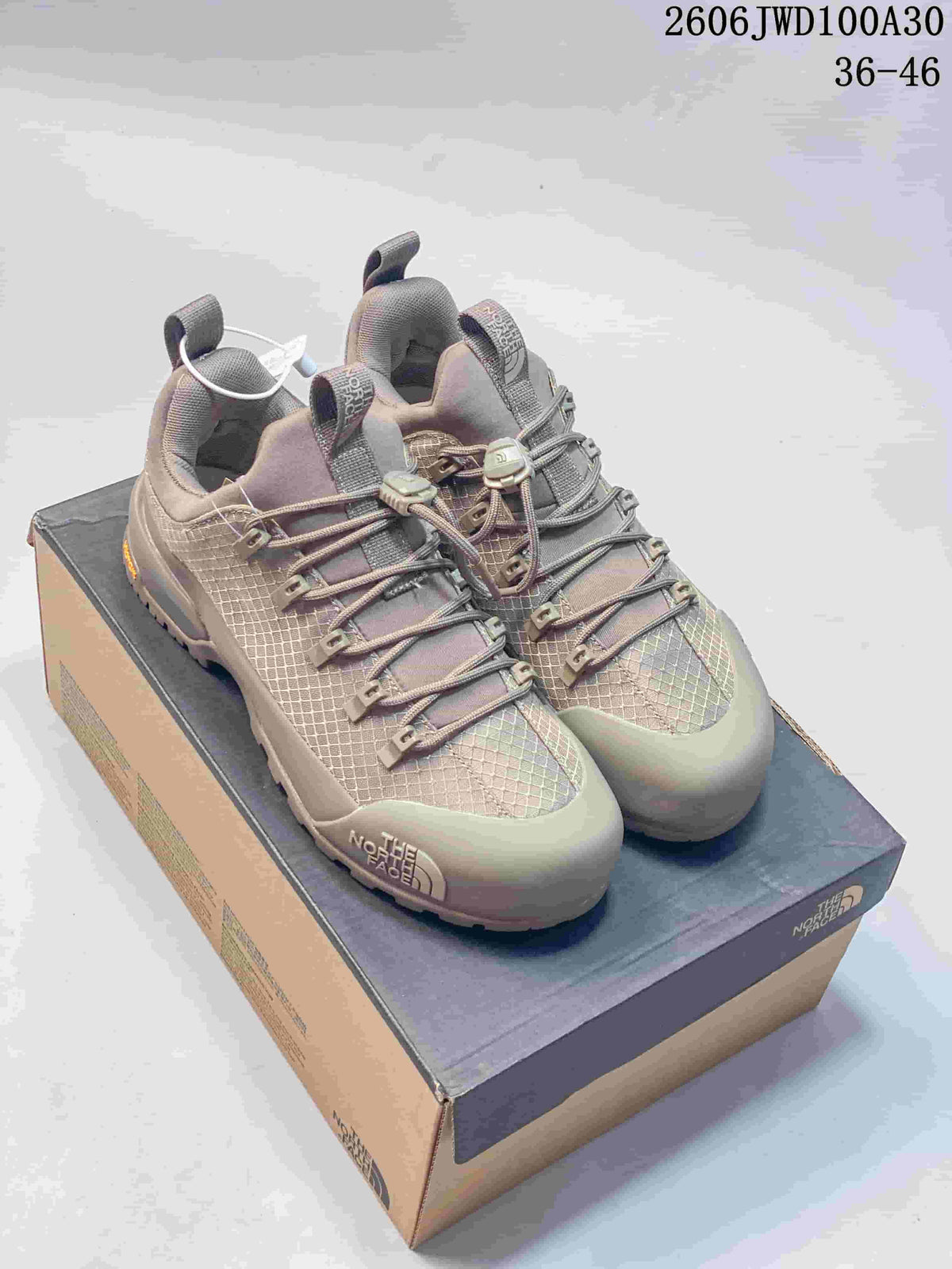The North Face Glenclyffe Low-Top Hiking Shoes, Taupe