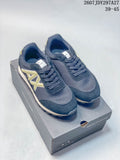 Armani Exchange X8X241 XK435 Low-Top Sneakers Navy/Gold