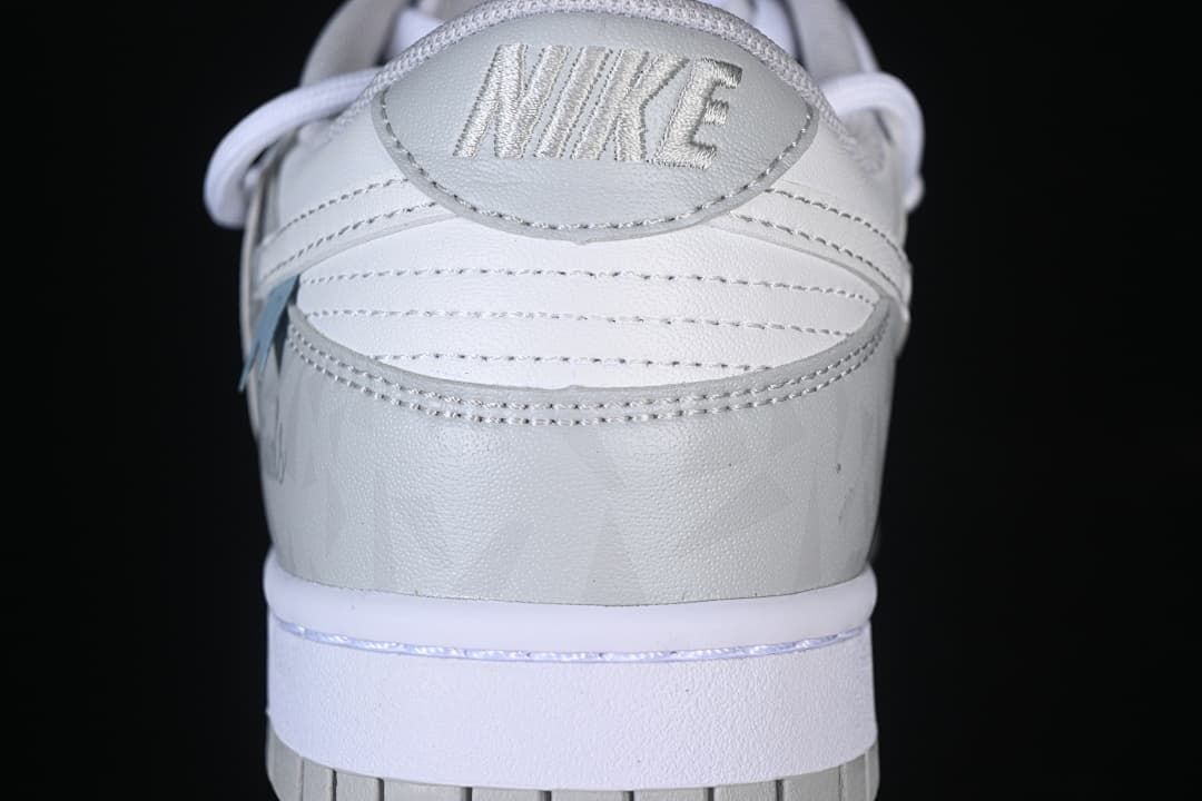 Nike SB Dunk Low White Grey Sneakers HF0730-160