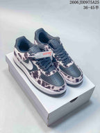 Nike Air Force 1 ’07 Low-Top Sneakers