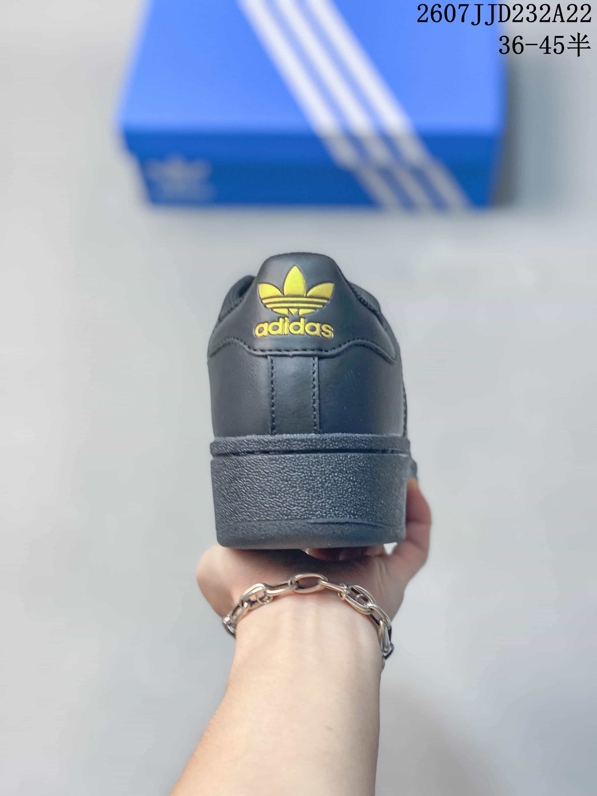 Adidas Superstar Sneakers Black Yellow HQ2646