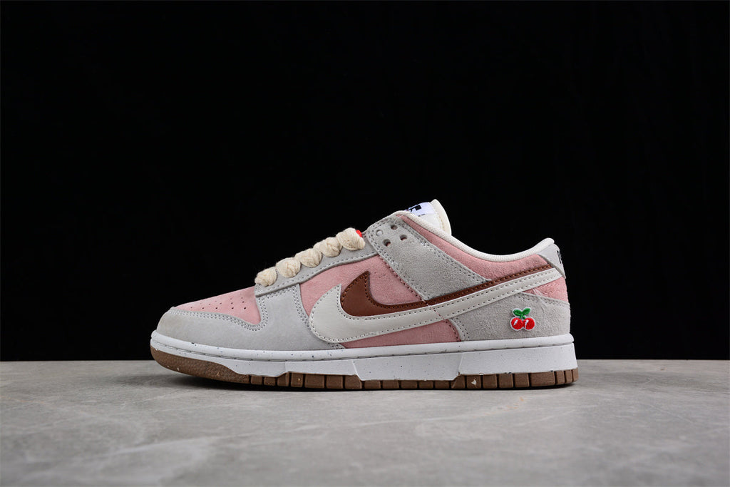 Nike SB Low Sneakers Pink White DO9457-10015