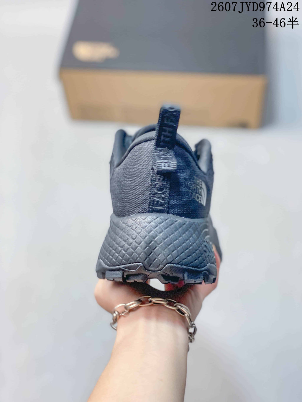 The North Face Altamesa 500 Gray Trail Sneakers