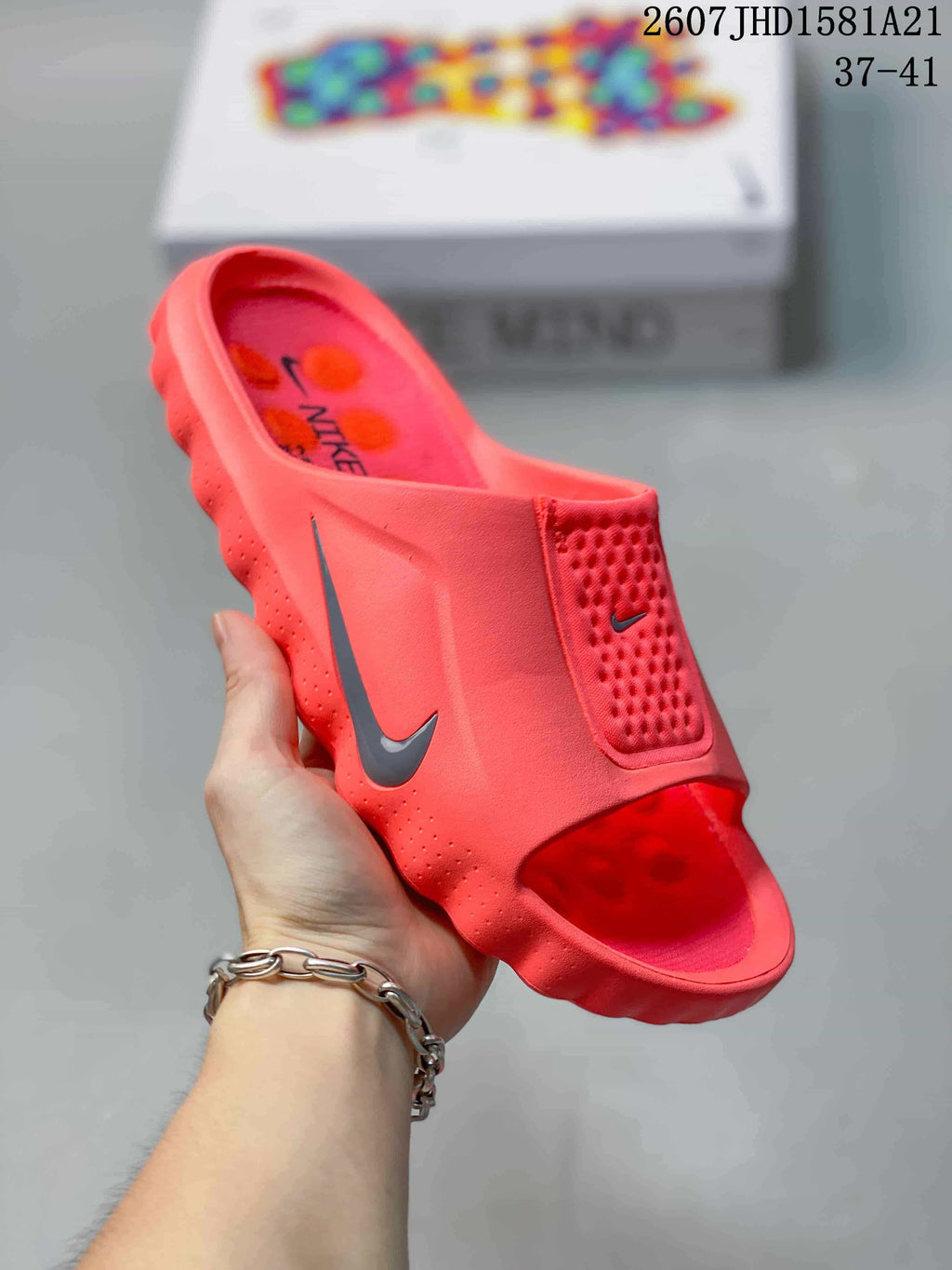 Nike Mind 001 Pregame Mule Slides - Coral
