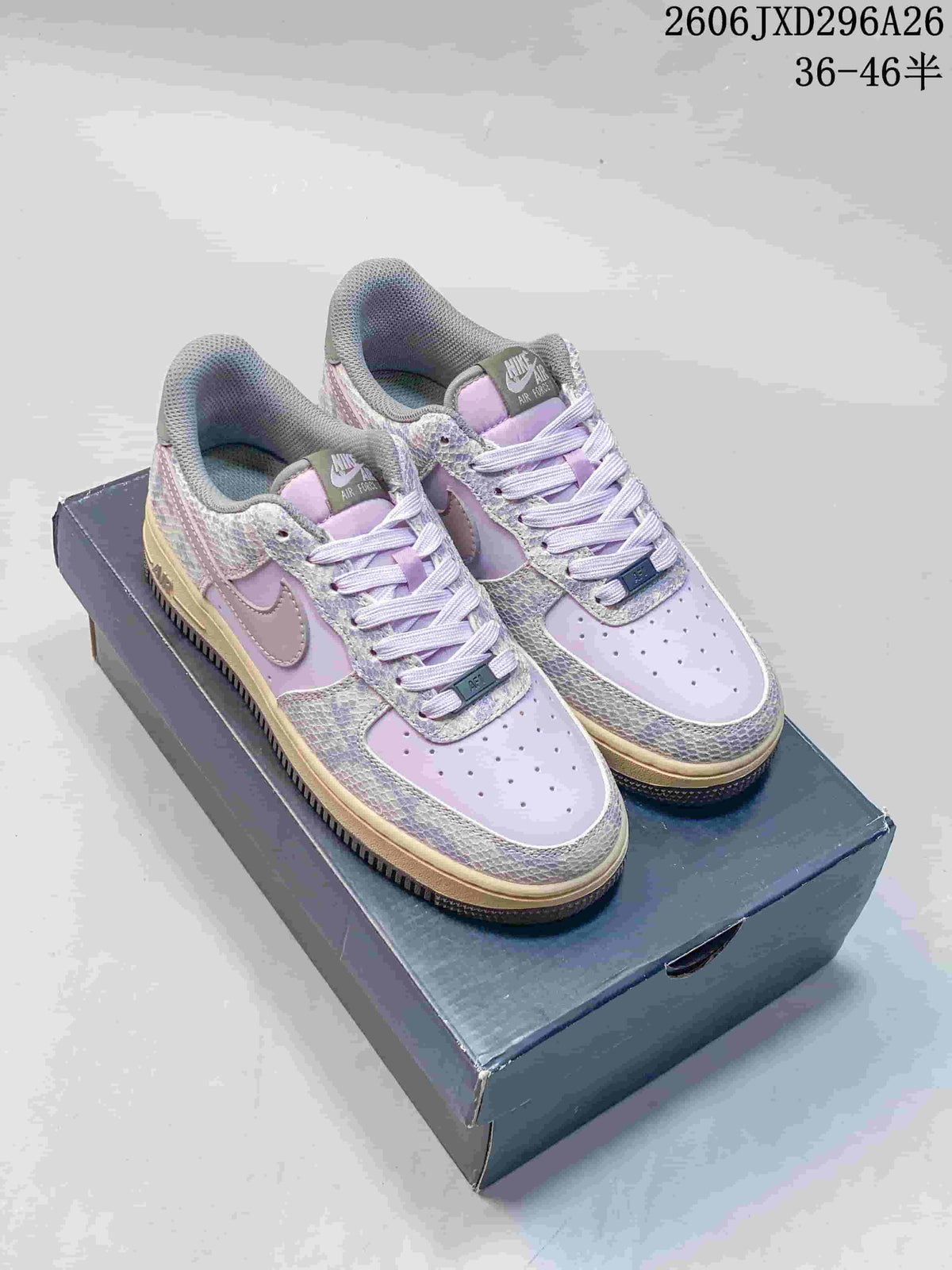 Nike Air Force 1 '07 Low Lavender Pattern Sneakers