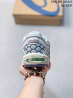 ASICS Gel-Kahana 8 FL Sneakers, Light Gray
