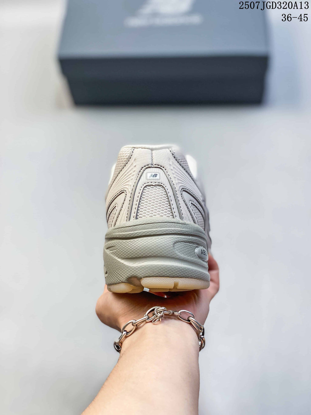 New Balance 740 U740NW2 Cream Sneakers