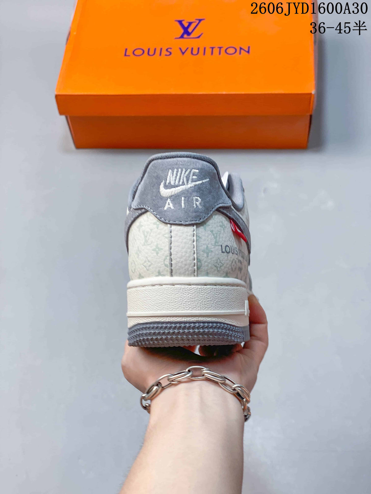 Nike Air Force 1 '07 Low Cream Gray Pattern Sneakers