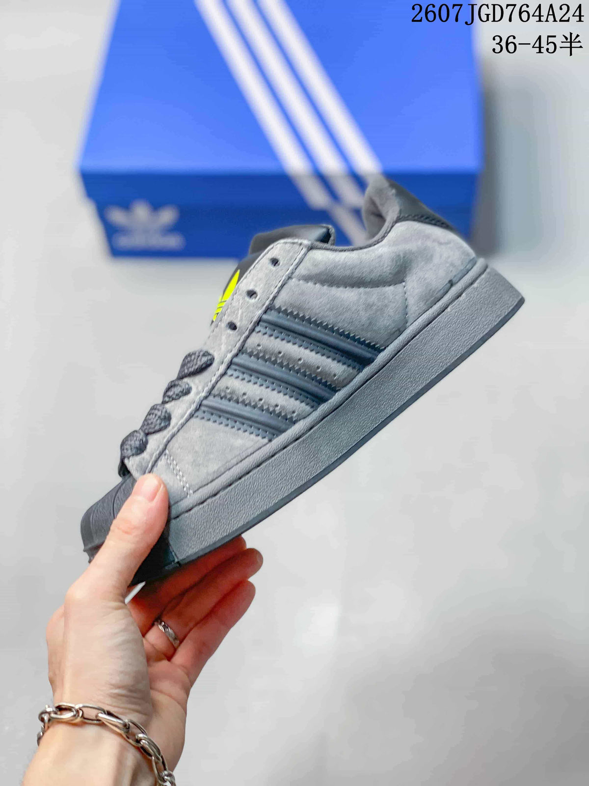 adidas Originals Superstar Sneakers Gray 712240UTU