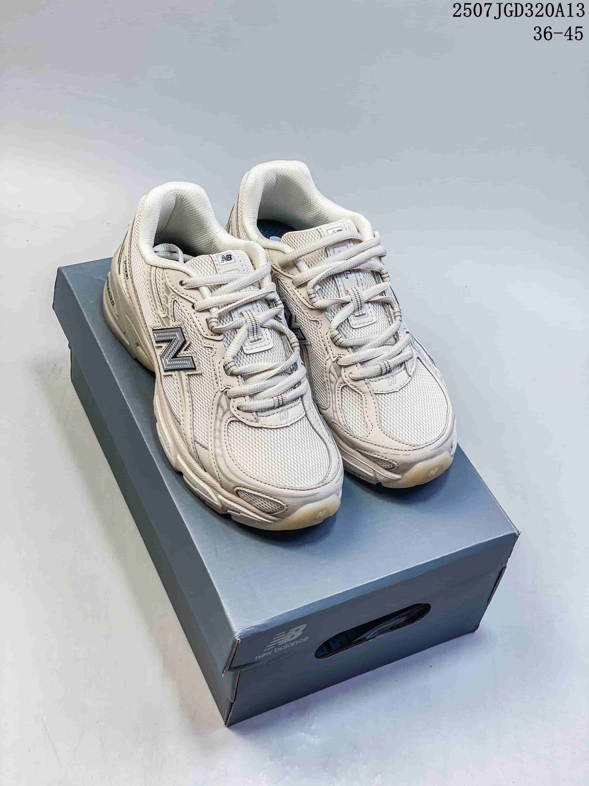 New Balance 740 U740NW2 Cream Sneakers