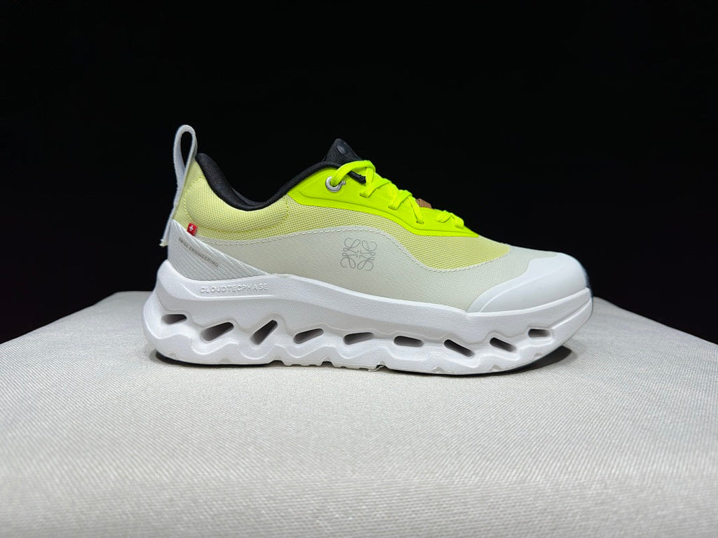 On Running Cloudtilt 2.0 Sneakers in Fluorescent Green