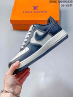 Nike Air Force 1 ’07 Low Sneakers in Navy and White