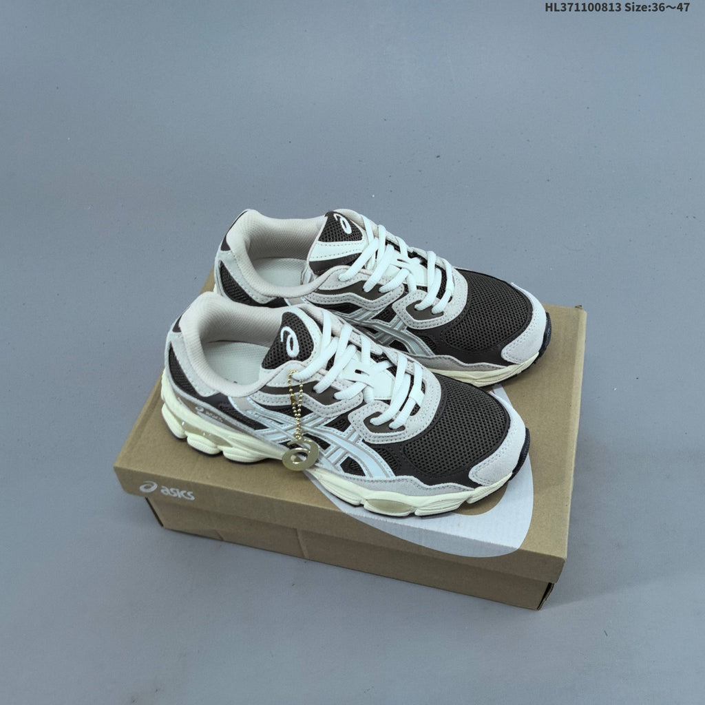 ASICS GEL-NYC Retro Running Sneakers