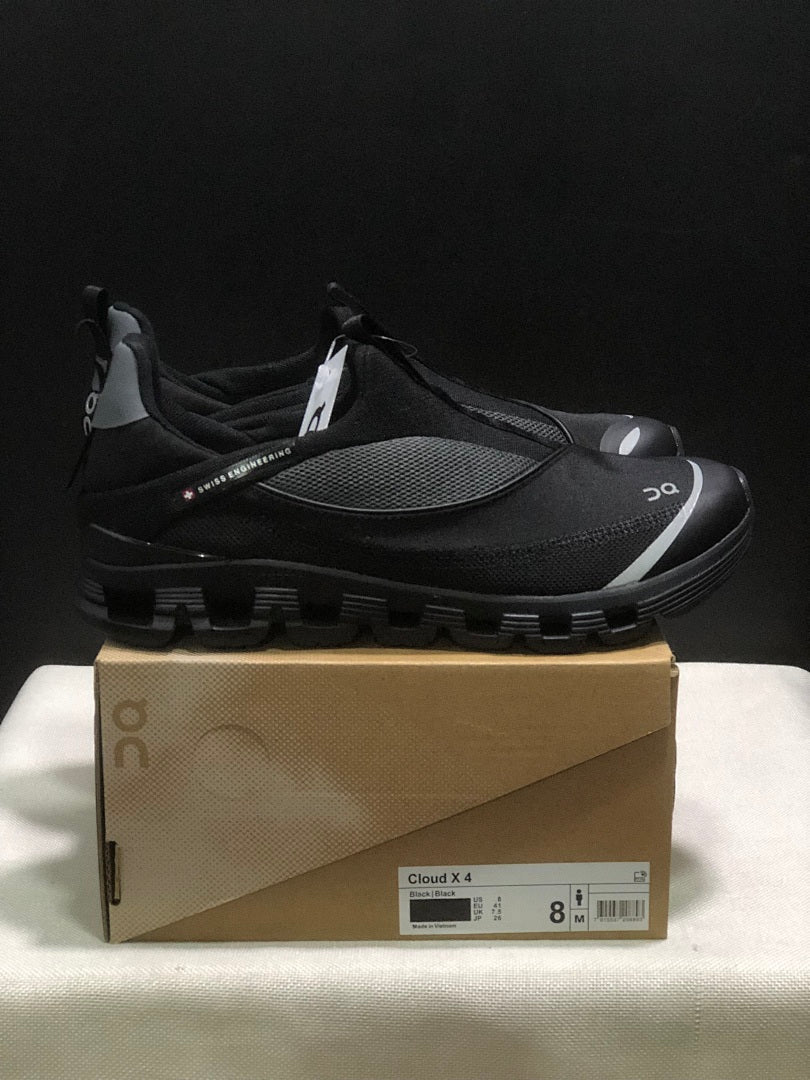On Cloud 4 Coast Black Slip-On Sneakers