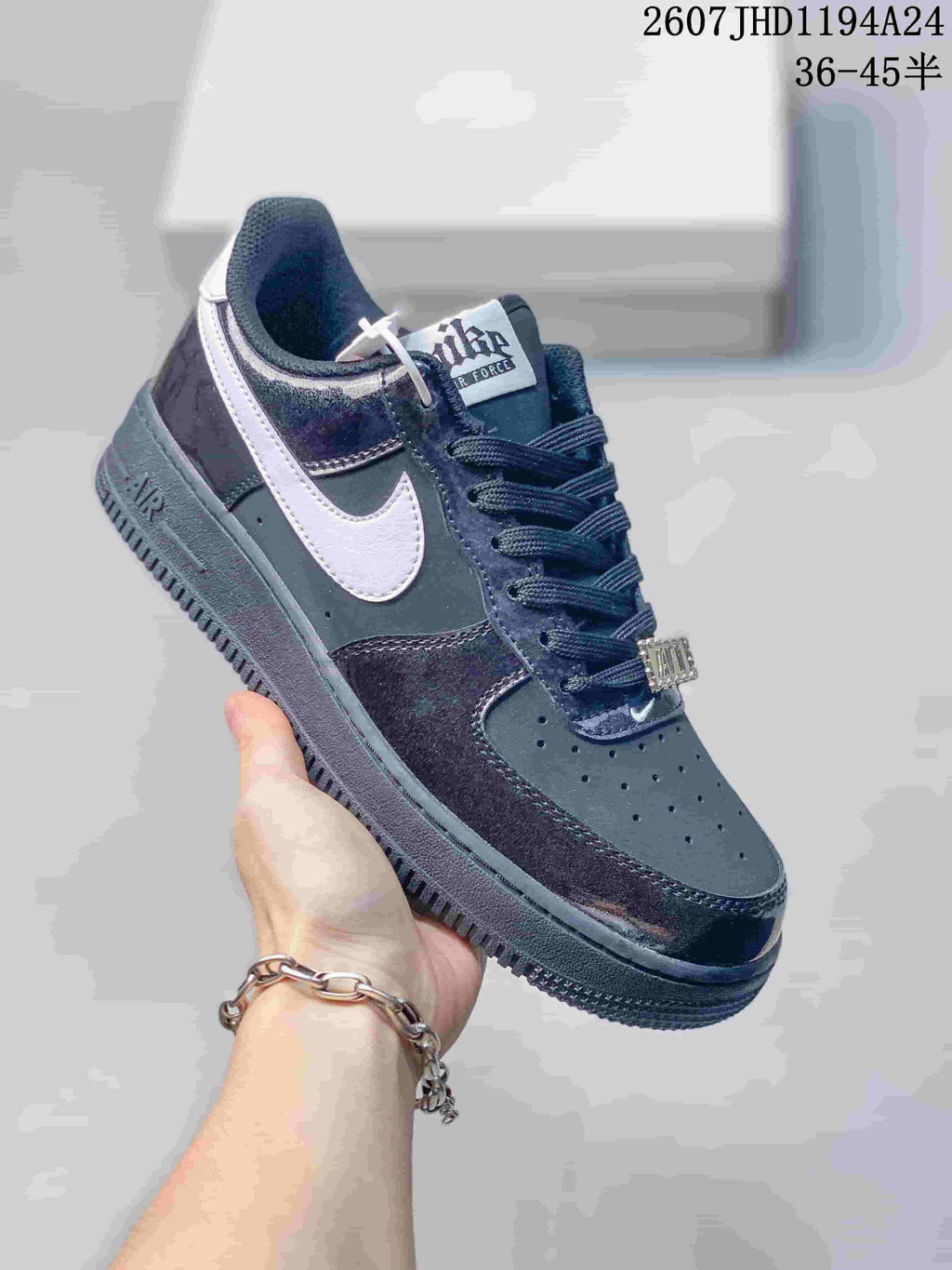 Nike Air Force 1 '07 Low Black White Sneakers IB6843