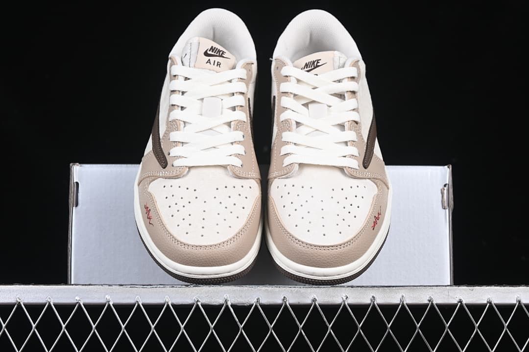 Nike Air Jordan 1 Low OG SP Travis Scott Fragment Beige Brown