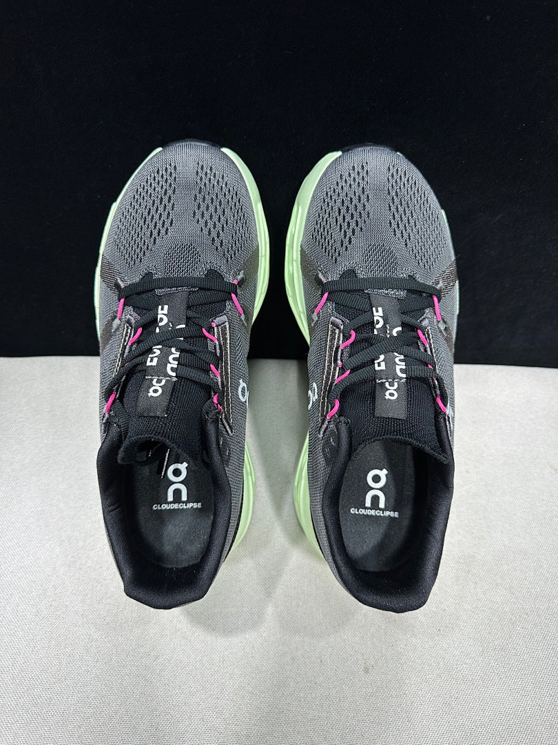 On Cloud eclipse Running Shoes in Gray and Lime