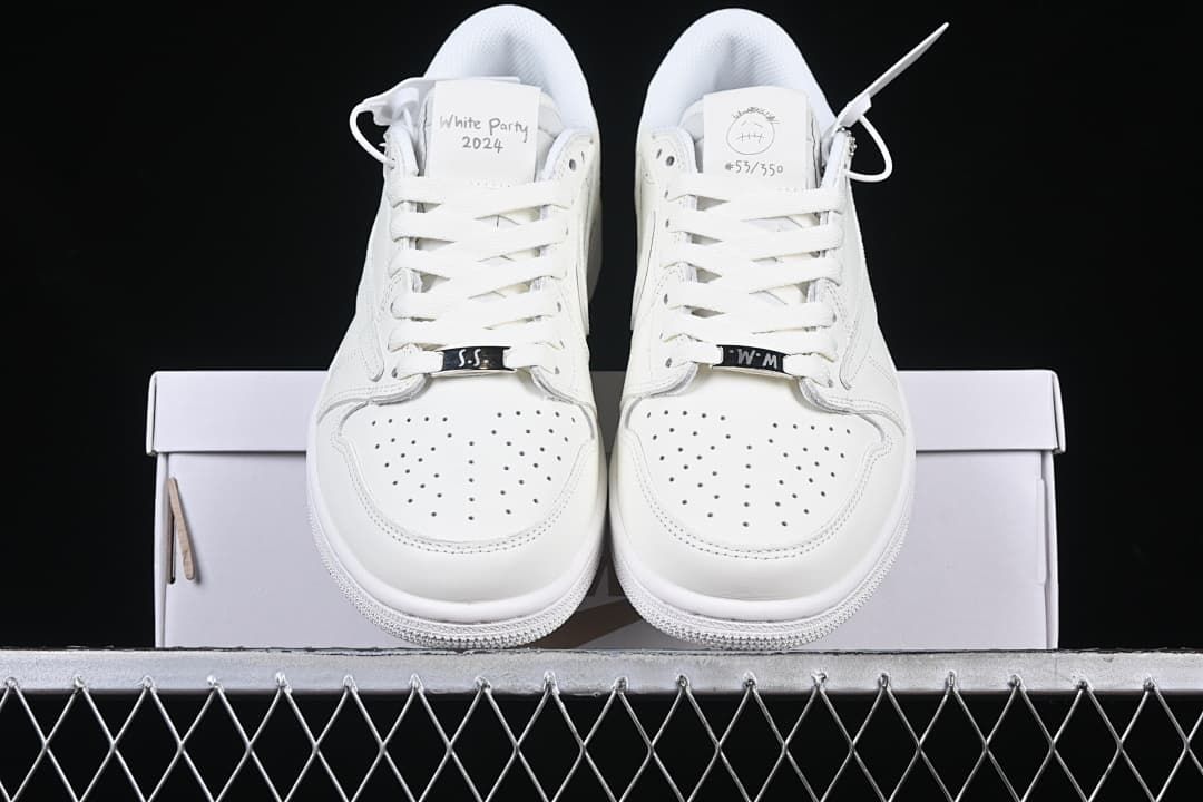Jordan 1 Low OG SP Travis Scott White Sneakers TD1228-111