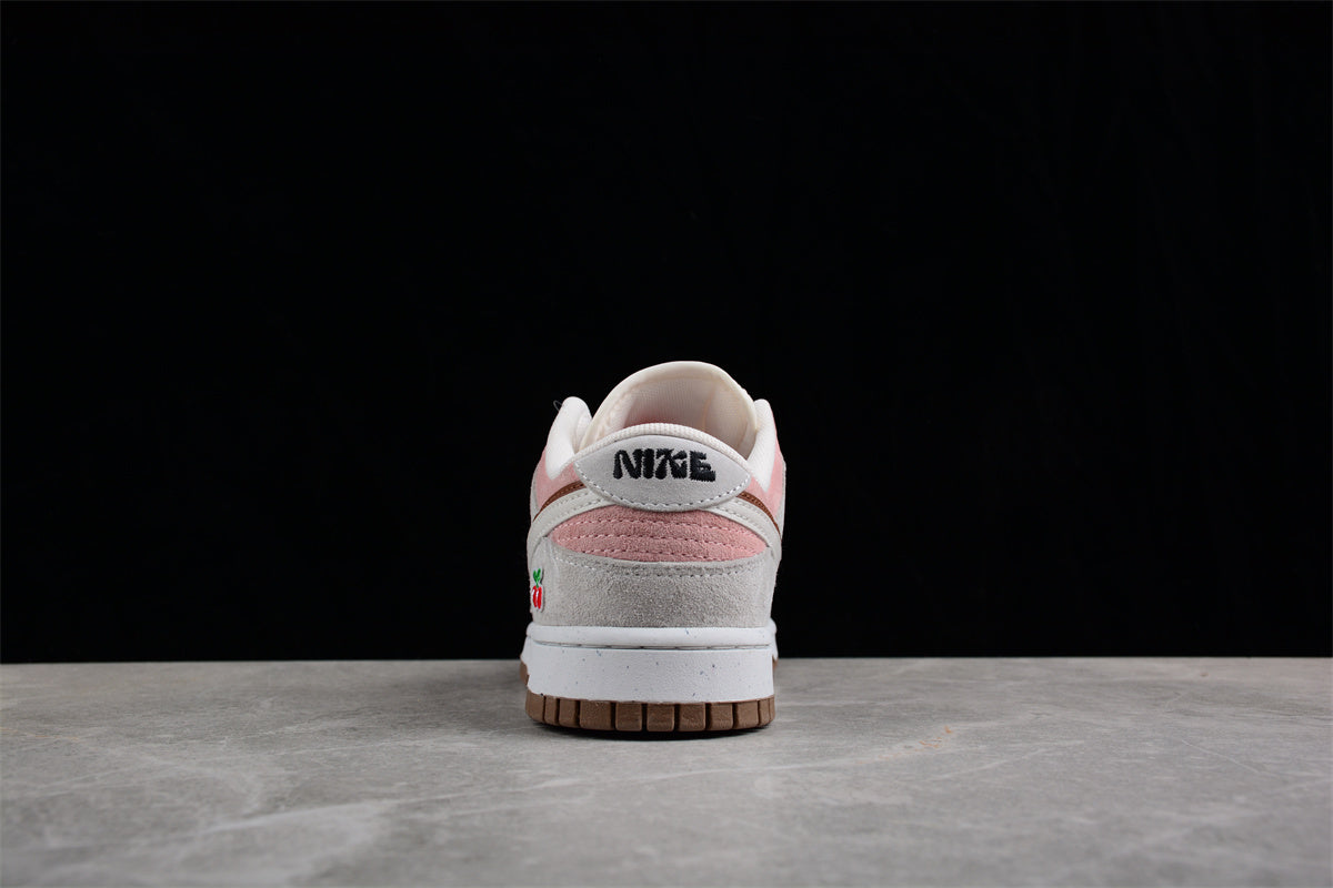 Nike SB Low Sneakers Pink White DO9457-10015
