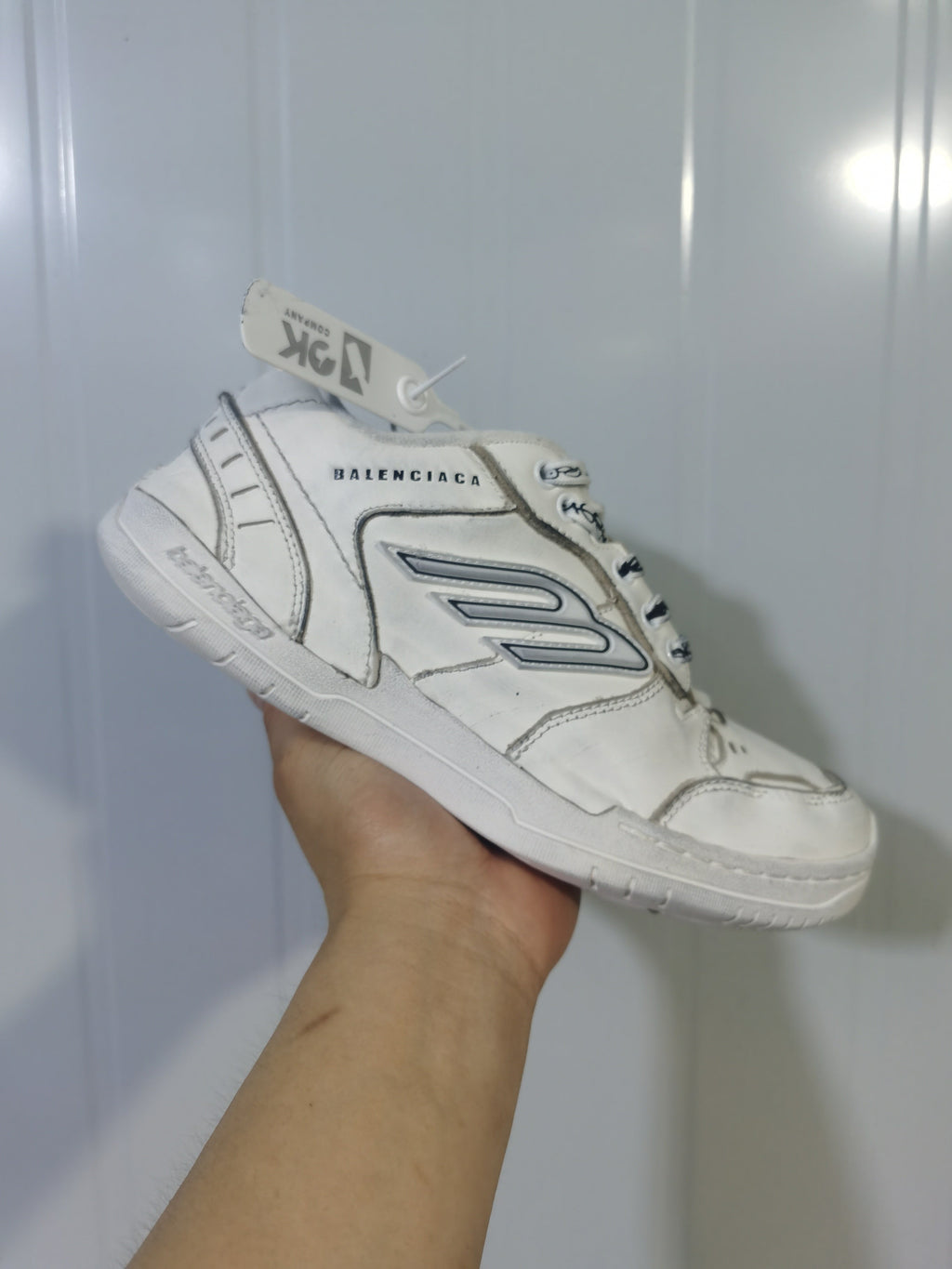 Balenciaga Hampton Sneakers White Style 9000