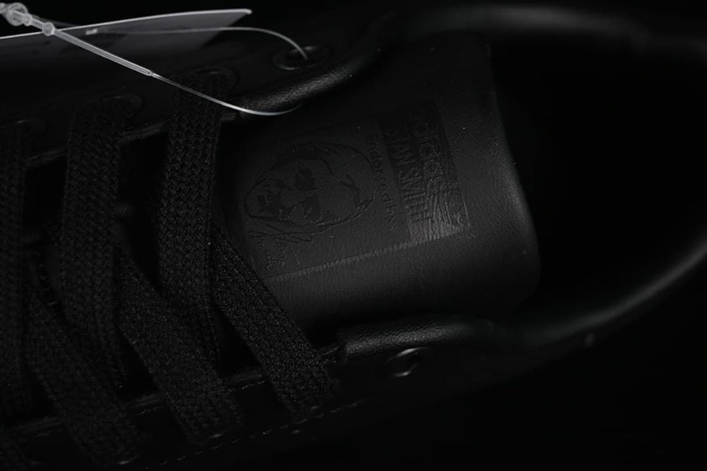 Adidas Stan Smith M20327 Black Low-Top Sneakers
