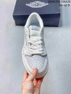 Jordan Low-Top Sneakers in White and Light Grey