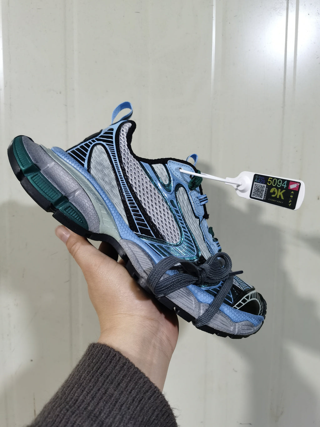 Nike Mesh Panel Sneakers Blue Green Reflective Style