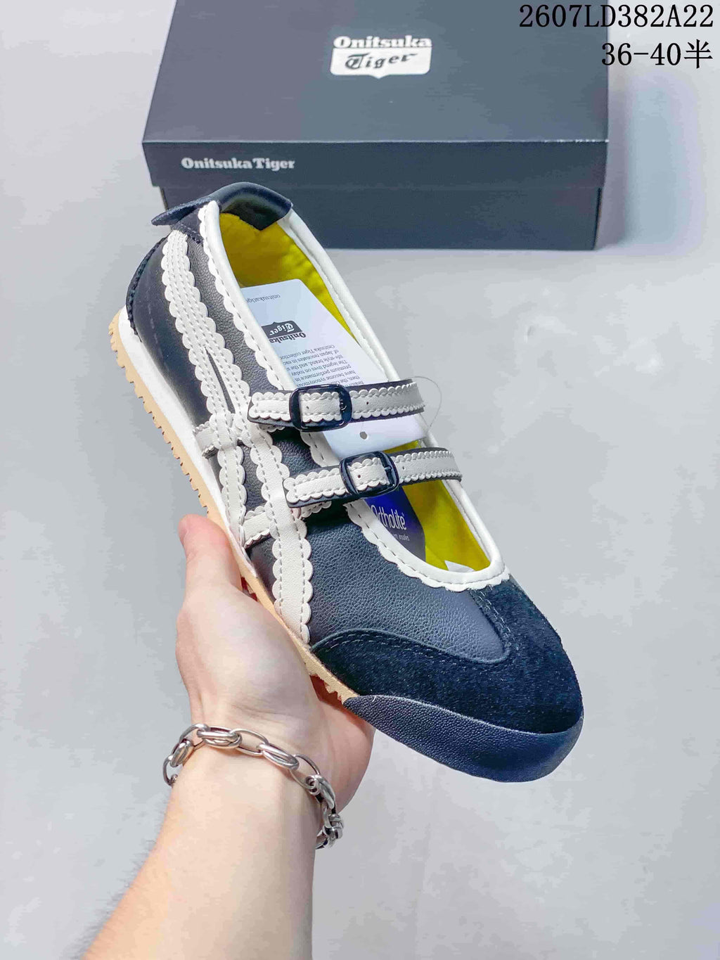 Onitsuka Tiger MEXICO 66 TGRS Navy White Sneakers 627E9E