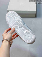 Nike Air Force 1 '07 Low Sneakers Light Grey White JD975A25