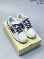 Nike SB Dunk Low Supreme White Navy Sneakers NK5639-323