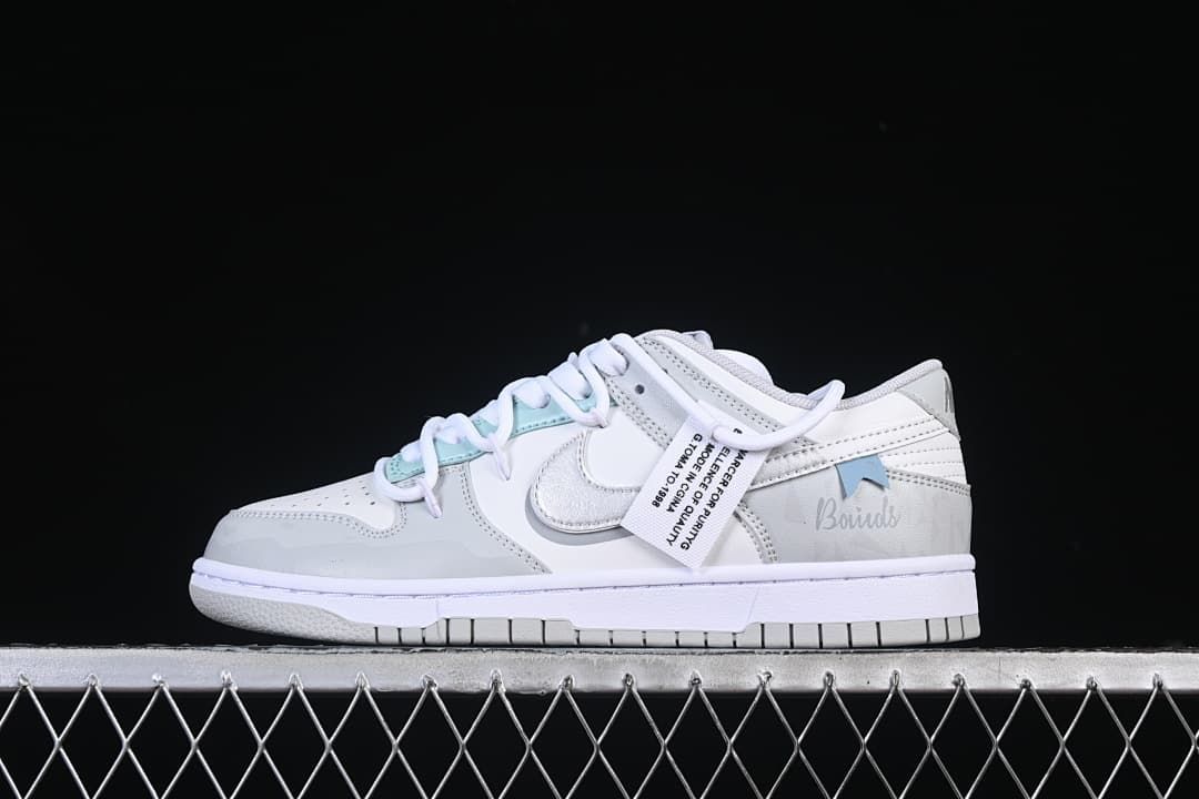 Nike SB Dunk Low White Grey Sneakers HF0730-160