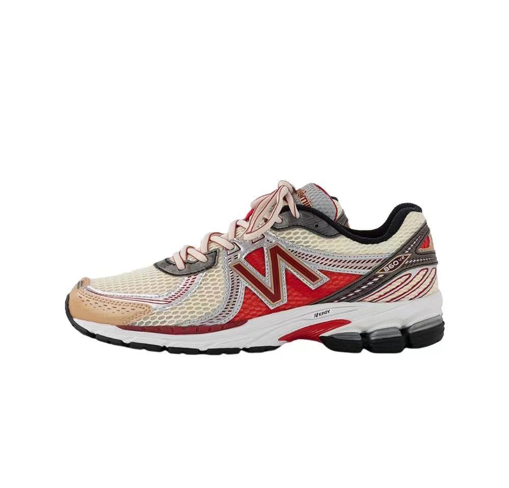 New Balance 860v2 Sneakers ML860AD2 Cream Red