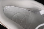 Nike SB Dunk Low Mocha White Sneakers
