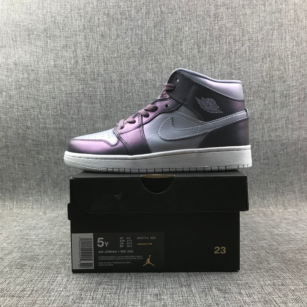 Jordan 1 Mid Sneakers Purple AV5174-400