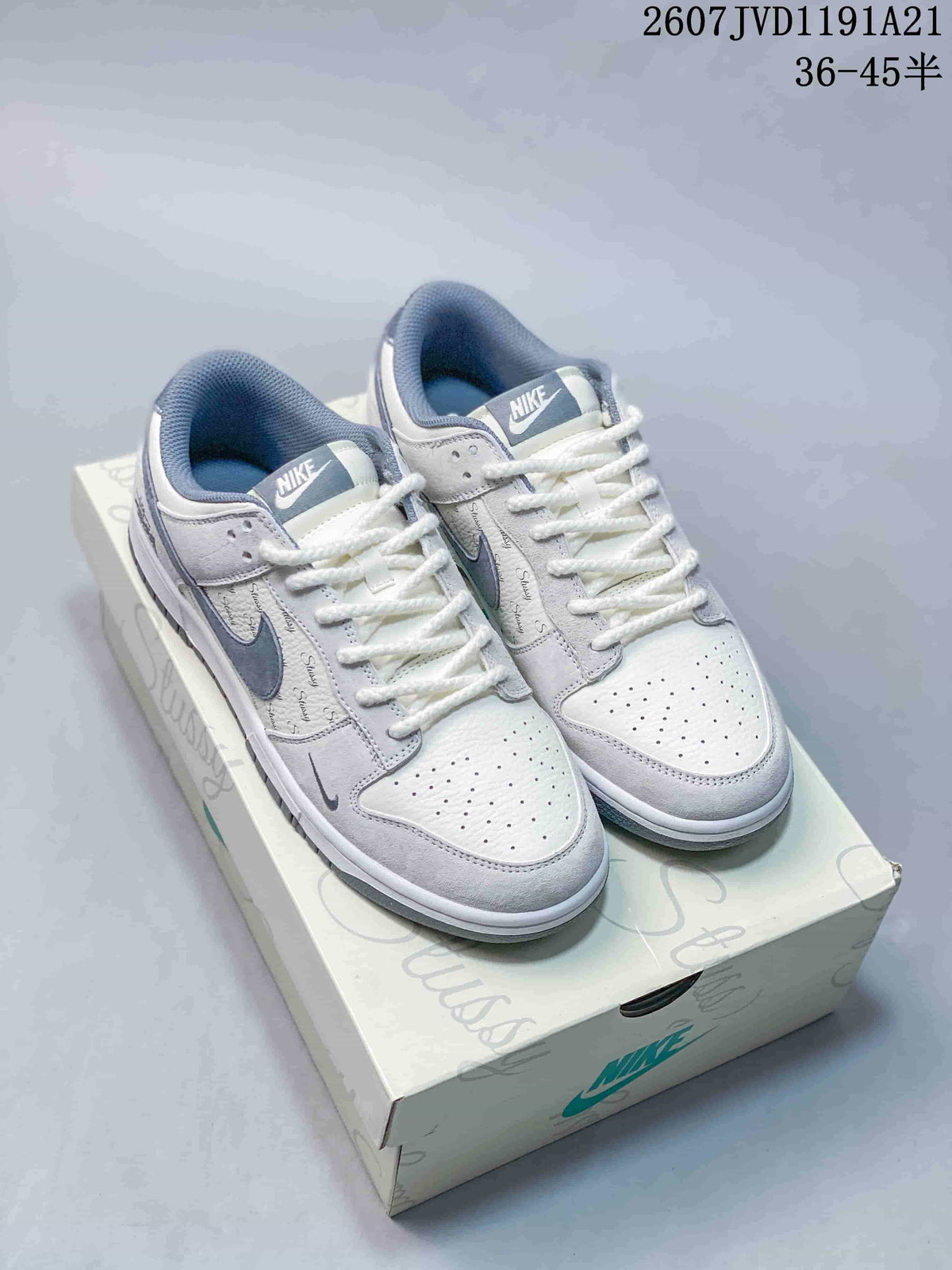 Nike SB Dunk Low x Stussy White Black Sneakers