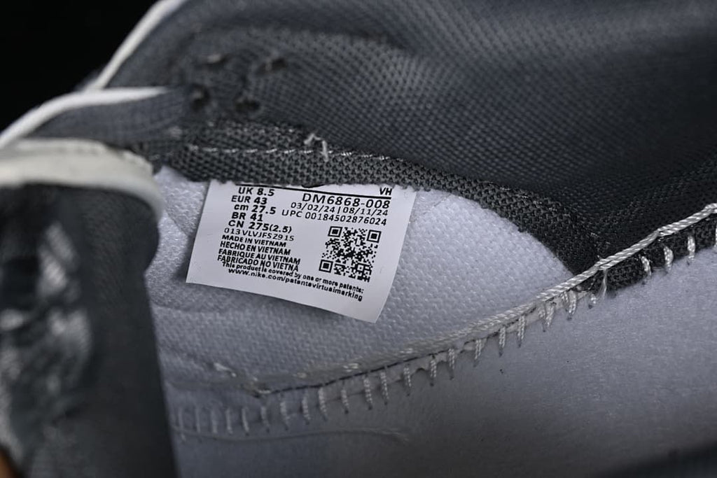 Nike Dunk Low Stüssy Snake-Year Sneakers DM6868-008