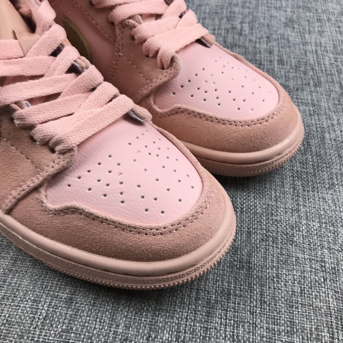 Jordan 1 Mid SE Pink Sneakers 852542-600