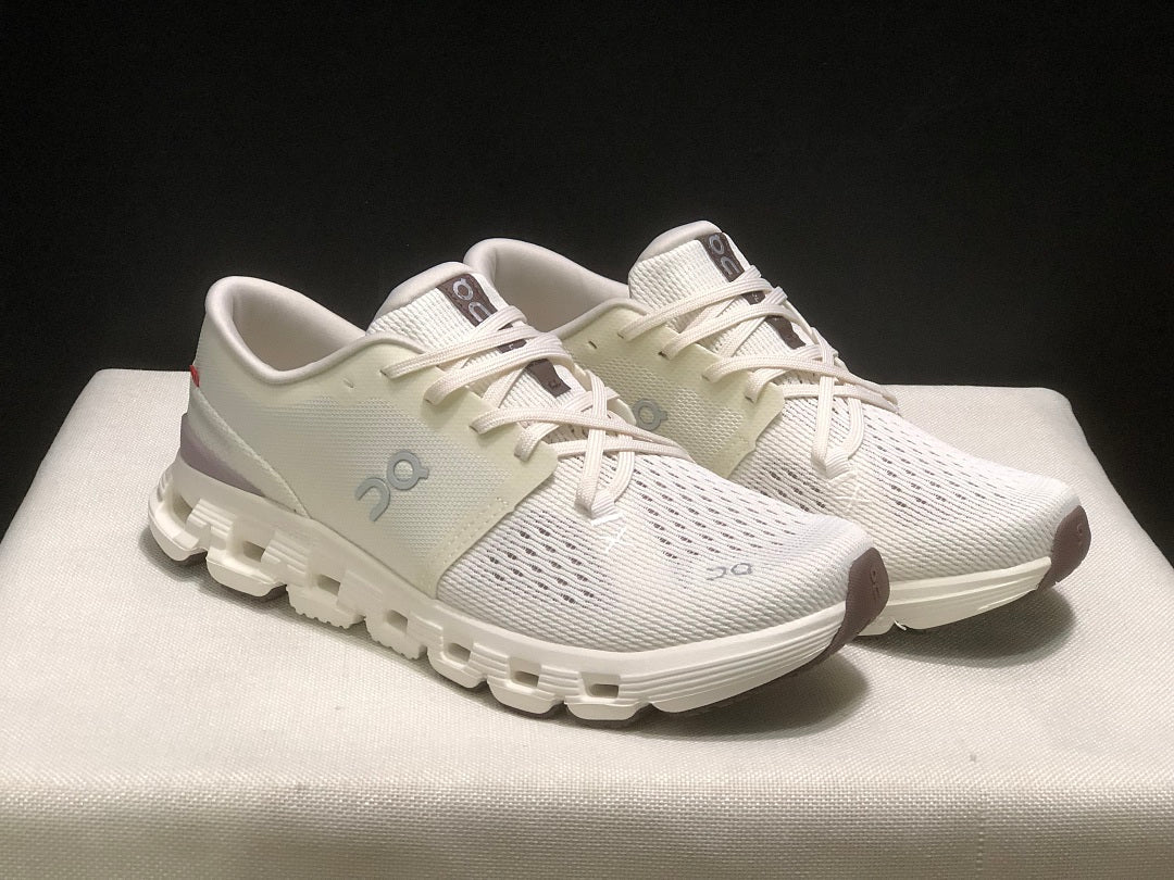 On Cloud X 4 Ivory Running Sneakers