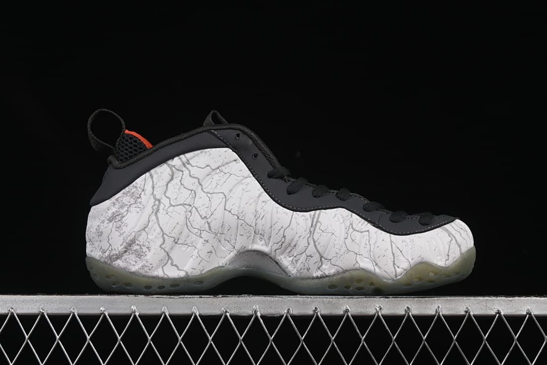 Nike Air Foamposite One Tekken 8 Sneakers HF6367-001